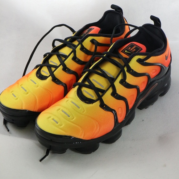 SOLD! NIKE VaporMax Plus Sunset Sneakers Deadstock - Picture 4 of 8